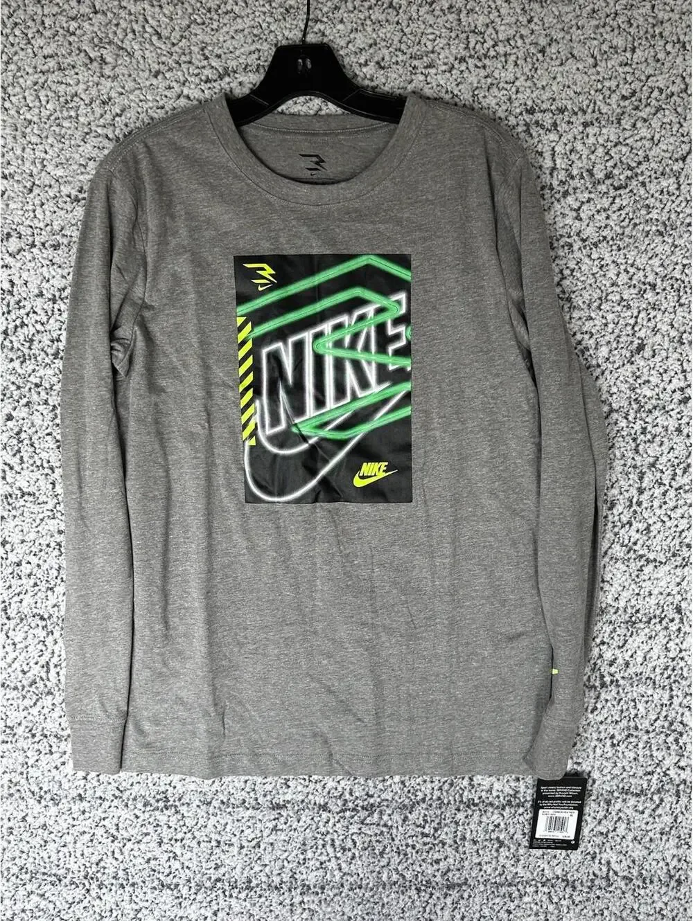 Nike Boys 3BRAND Russell Wilson Long Sleeve T-Shirt Carbon Heather XL NWT